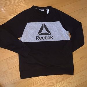 Men’s Medium Reebok Sweater / M